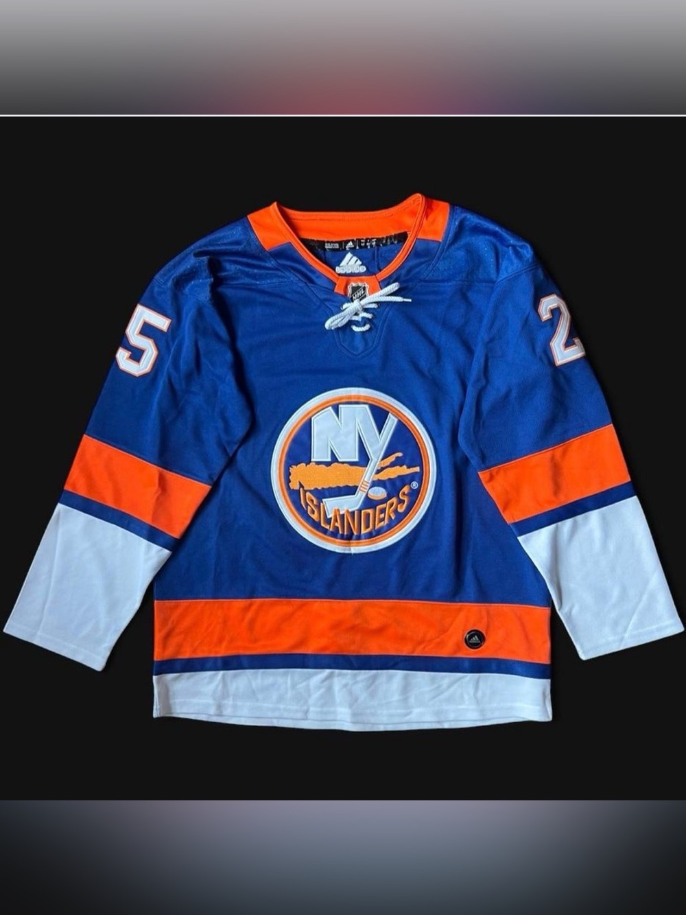 Adidas New York Islanders Devon Toews #25 jersey size 52 (Large)